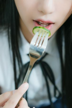 国产航母下水周边居民_国产剧电视剧在线观看