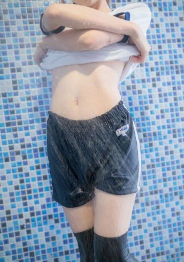 欧美夜店制服_720高清电影在线
