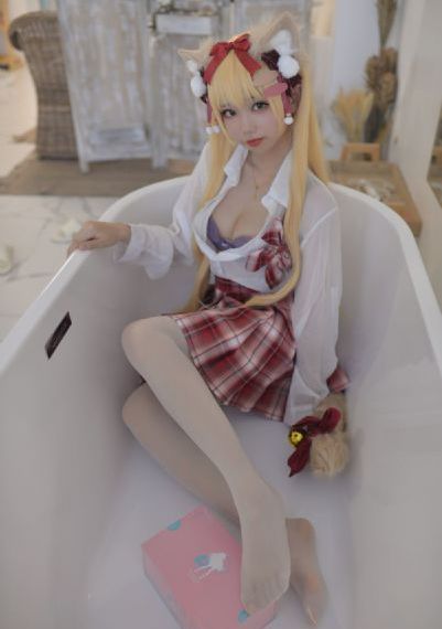 欧美粉色美甲_完整视频大全
